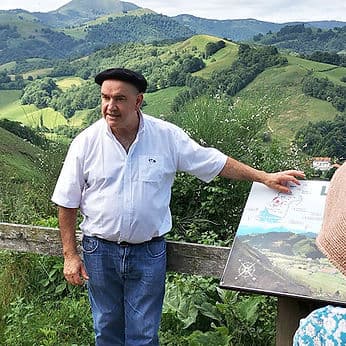 Pierre Oteiza guiding Japanese tourists Pierre Oteiza guiding Japanese tourists